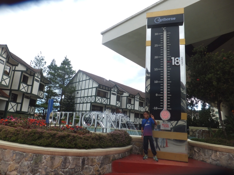 Copthorne Cameron Highlands Hotel Thermometer was awarded in 'The Malaysia Book of Records' as the tallest replica thermometer